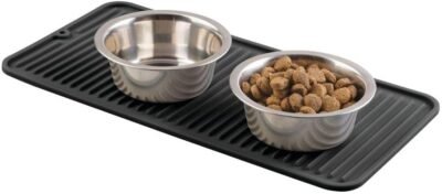 mDesign Premium Quality Pet Food and Water Bowl Feeding Mat for Dogs