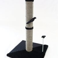 Max & Marlow Tall Scratch Post 26'