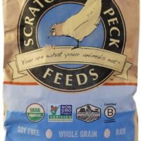 Scratch and Peck Feeds - Organic 3-Grain Scratch Hen Treat - Non-GMO