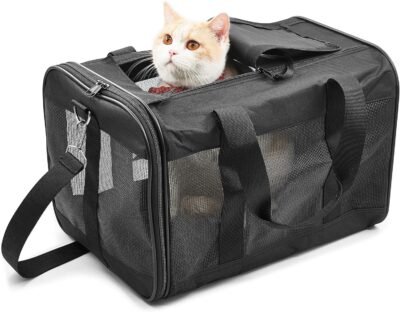 ScratchMe Pet Travel Carrier Soft Sided Portable Bag for Cats Small
